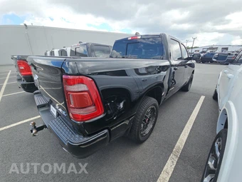 2023 Ram 1500 Laramie Crew Cab Short Bed - miniatura 4