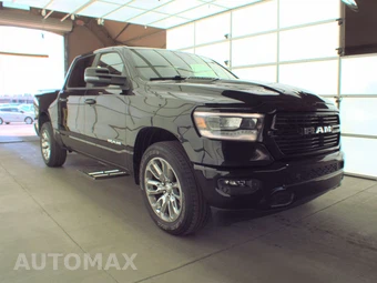 2023 Ram 1500 Laramie Crew Cab Short Bed - miniatura 3