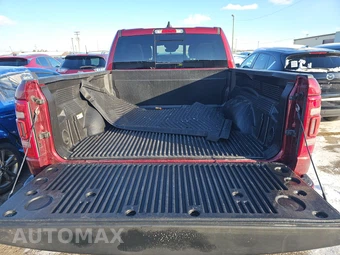 2023 Ram 1500 Laramie Crew Cab Short Bed - miniatura 16