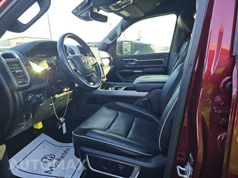 2023 Ram 1500 Laramie Crew Cab Short Bed - miniatura 7
