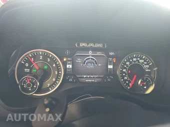 2023 Ram 1500 Laramie Crew Cab Short Bed - miniatura 12