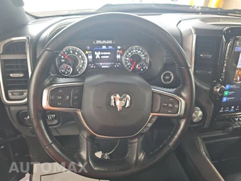 2023 Ram 1500 Laramie Crew Cab Short Bed - miniatura 10