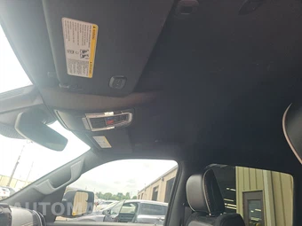 2023 Ram 1500 Laramie Crew Cab Short Bed - miniatura 17