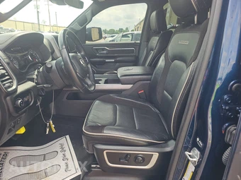 2023 Ram 1500 Laramie Crew Cab Short Bed - miniatura 7