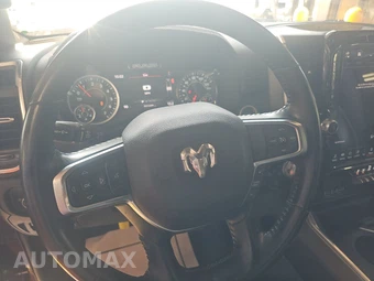 2023 Ram 1500 Laramie Crew Cab Short Bed - miniatura 10