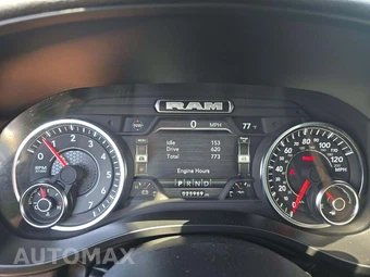 2023 Ram 1500 Laramie Crew Cab Short Bed - miniatura 9