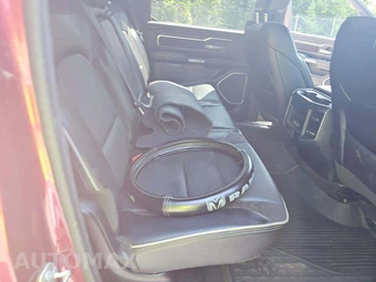2023 Ram 1500 Laramie Crew Cab Short Bed - miniatura 16