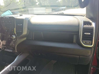 2023 Ram 1500 Laramie Crew Cab Short Bed - miniatura 19