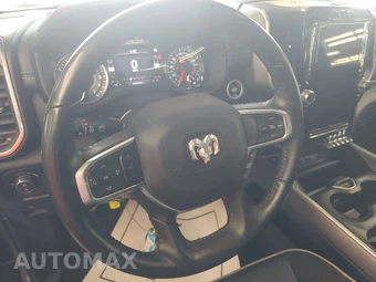 2023 Ram 1500 Laramie Crew Cab Short Bed - miniatura 10