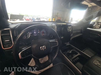 2023 Ram 1500 Laramie Crew Cab Short Bed - miniatura 11