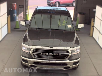 2023 Ram 1500 Laramie Crew Cab Short Bed - miniatura 2
