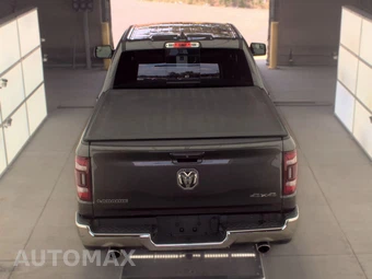 2023 Ram 1500 Laramie Crew Cab Short Bed - miniatura 5