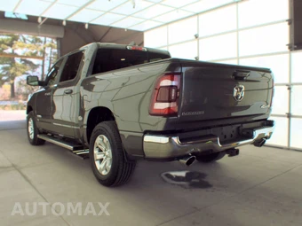 2023 Ram 1500 Laramie Crew Cab Short Bed - miniatura 6