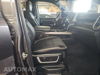 2023 Ram 1500 Laramie Crew Cab Short Bed - miniatura 8