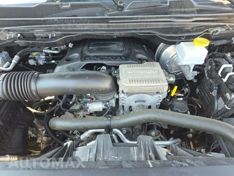 2023 Ram 1500 Laramie Crew Cab Short Bed - miniatura 15