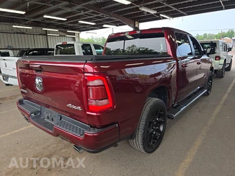 2023 Ram 1500 Laramie Crew Cab Short Bed - miniatura 4