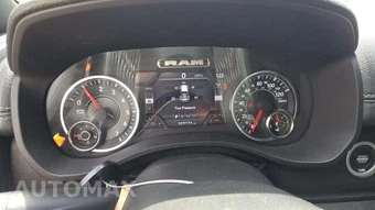 2023 Ram 1500 Laramie Crew Cab Short Bed - miniatura 17
