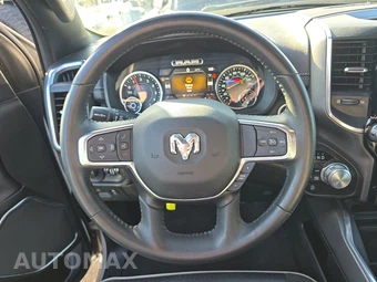 2023 Ram 1500 Laramie Crew Cab Short Bed - miniatura 10