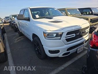 2023 Ram 1500 Laramie Crew Cab Short Bed - miniatura 3