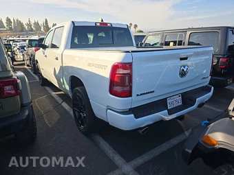 2023 Ram 1500 Laramie Crew Cab Short Bed - miniatura 6