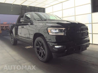 2023 Ram 1500 Laramie Crew Cab Short Bed - miniatura 3