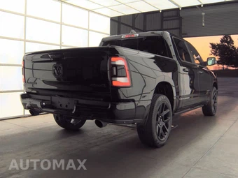 2023 Ram 1500 Laramie Crew Cab Short Bed - miniatura 4