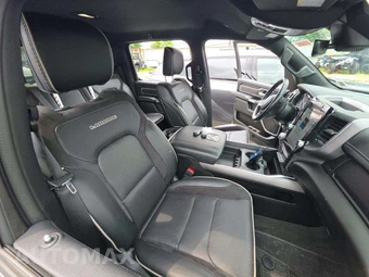 2023 Ram 1500 Laramie Crew Cab Short Bed - miniatura 18