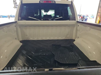 2023 Ram 1500 Laramie Crew Cab Short Bed - miniatura 16