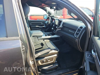 2023 Ram 1500 Laramie Crew Cab Short Bed - miniatura 8