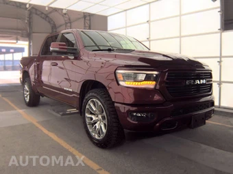 2023 Ram 1500 Laramie Crew Cab Short Bed - miniatura 3