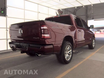 2023 Ram 1500 Laramie Crew Cab Short Bed - miniatura 4