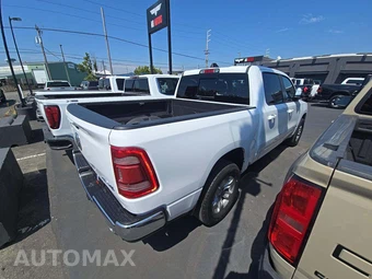 2023 Ram 1500 Laramie Crew Cab Short Bed - miniatura 3