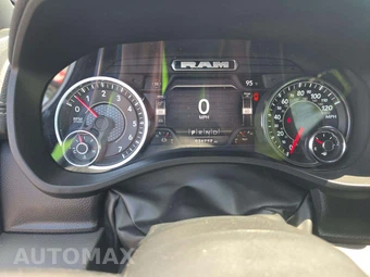 2023 Ram 1500 Laramie Crew Cab Short Bed - miniatura 6
