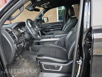 2023 Ram 1500 Laramie Crew Cab Short Bed - miniatura 9