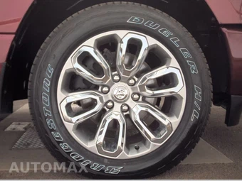 2023 Ram 1500 Laramie Crew Cab Short Bed - miniatura 10
