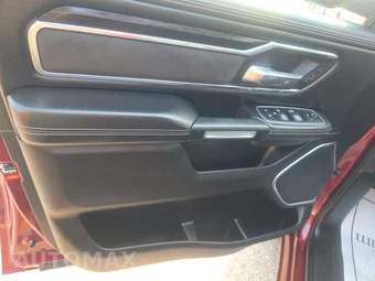 2023 Ram 1500 Laramie Crew Cab Short Bed - miniatura 15