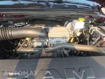 2023 Ram 1500 Laramie Crew Cab Short Bed - miniatura 22