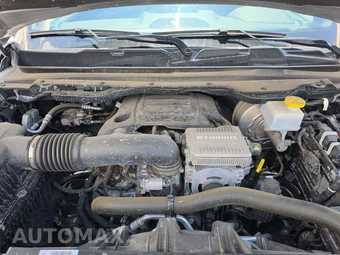 2023 Ram 1500 Laramie Crew Cab Short Bed - miniatura 15