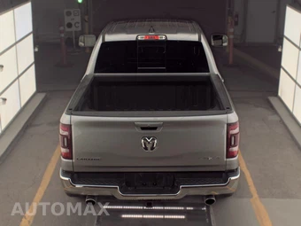 2023 Ram 1500 Laramie Crew Cab Short Bed - miniatura 5