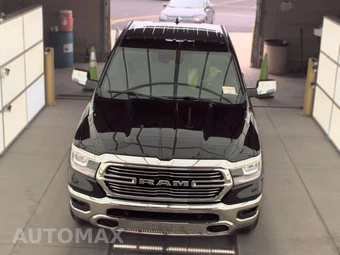 2023 Ram 1500 Laramie Crew Cab Short Bed - miniatura 2