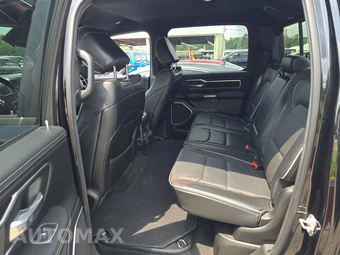 2023 Ram 1500 Laramie Crew Cab Short Bed - miniatura 13