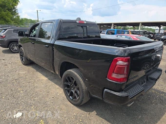 2023 Ram 1500 Laramie Crew Cab Short Bed - miniatura 6