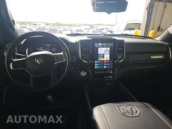 2023 Ram 1500 Laramie Crew Cab Short Bed - miniatura 11