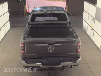 2023 Ram 1500 Laramie Crew Cab Short Bed - miniatura 5