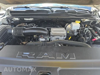 2023 Ram 1500 Laramie Crew Cab Short Bed - miniatura 15