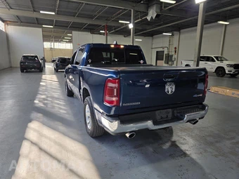 2023 Ram 1500 Laramie Crew Cab Short Bed - miniatura 12
