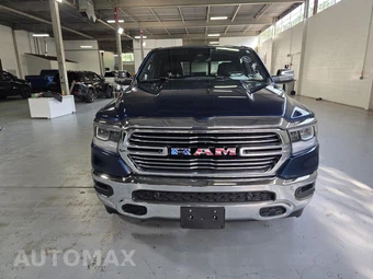 2023 Ram 1500 Laramie Crew Cab Short Bed - miniatura 13