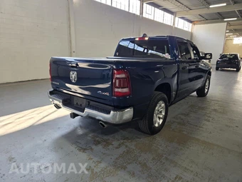 2023 Ram 1500 Laramie Crew Cab Short Bed - miniatura 2