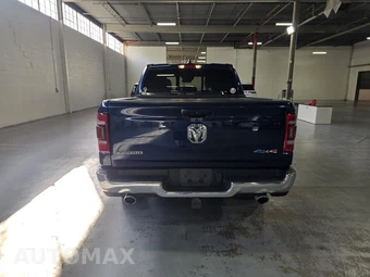 2023 Ram 1500 Laramie Crew Cab Short Bed - miniatura 24