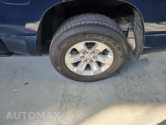2023 Ram 1500 Laramie Crew Cab Short Bed - miniatura 28